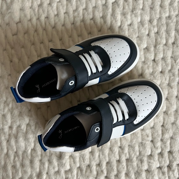 Jacadi size EU30 (US 12) brand new never worn sneakers - Picture 3 of 5